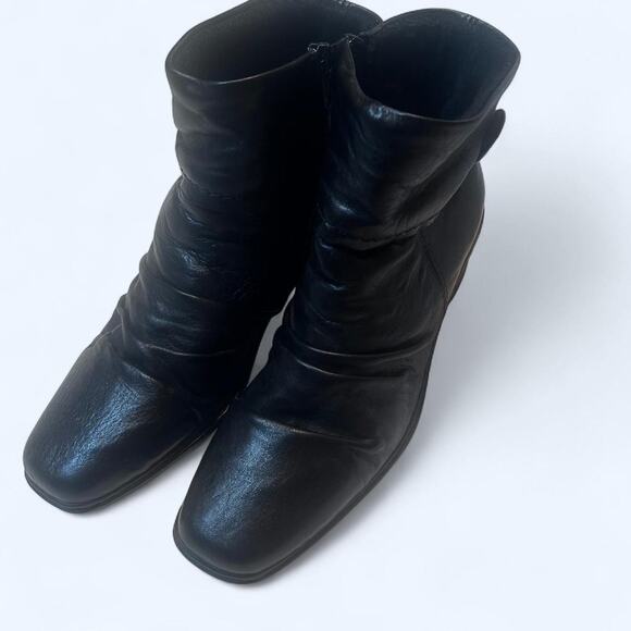 Rieker Shoes - Black vintage Rieker leather ankle Boots size 7